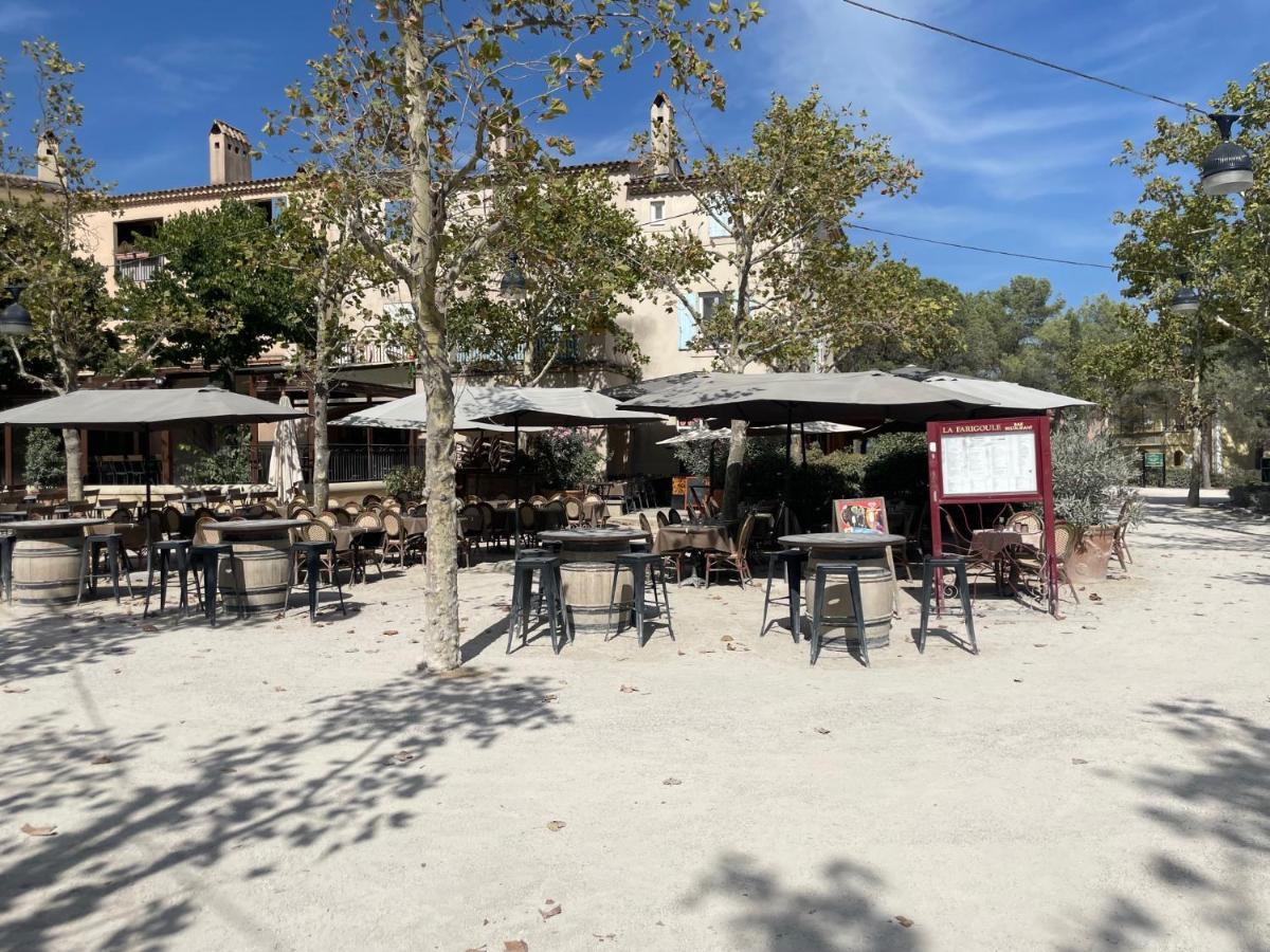 Les Cistes Bed & Breakfast Малмор Екстериор снимка