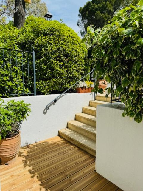 Les Cistes Bed & Breakfast Малмор Екстериор снимка