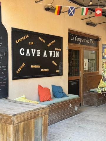 Les Cistes Bed & Breakfast Малмор Екстериор снимка